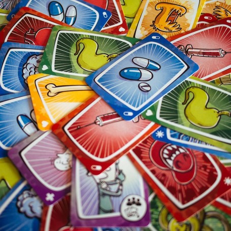 PLAY FUN BY IMC TOYS Macchina delle Bugie - Gioco Bugie e Verità, Gioco da Tavolo per Bambini e Adulti +8 Anni (Lingua Italiana