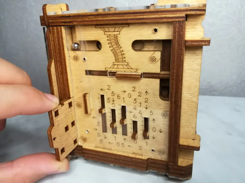 Cambridge Labyrinth – Suggerimenti – Enigma 2 – Suggerimento 2