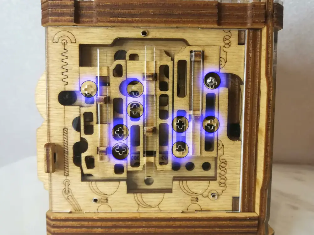 Cambridge Labyrinth – Suggerimenti – Enigma 4 – Suggerimento 3