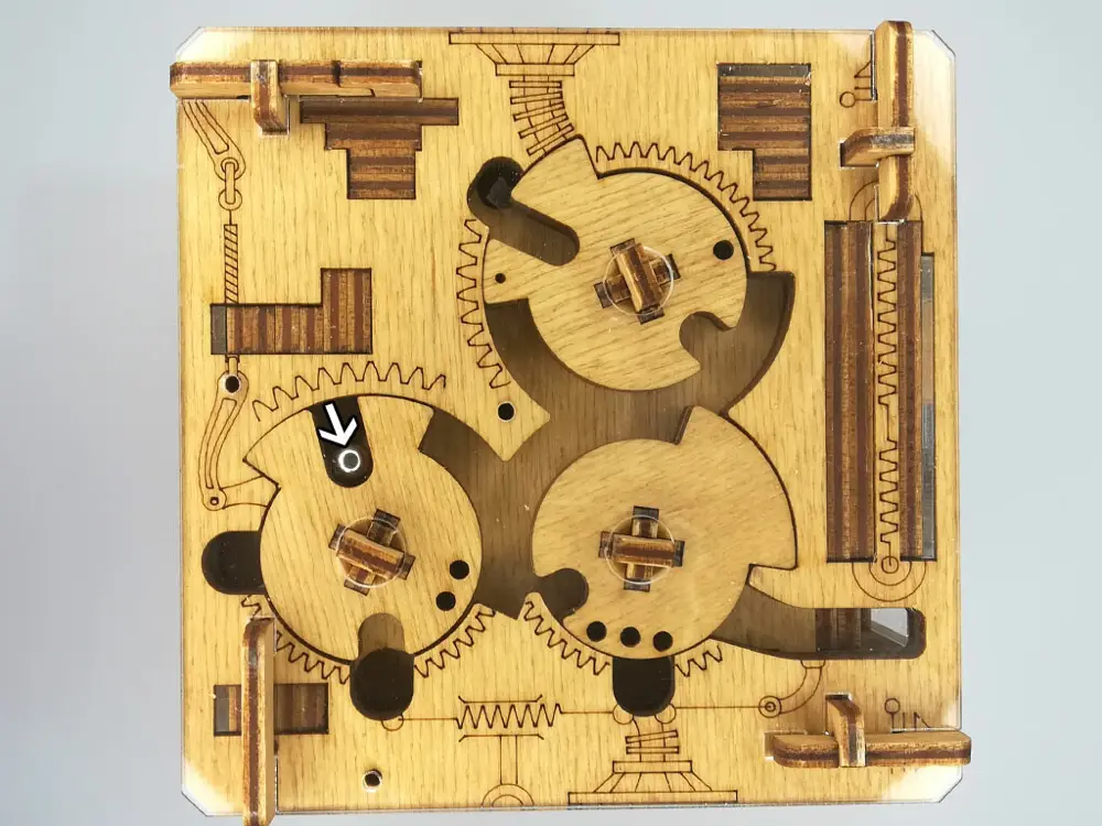Cambridge Labyrinth – Ripristino – Rimontare la cluebox