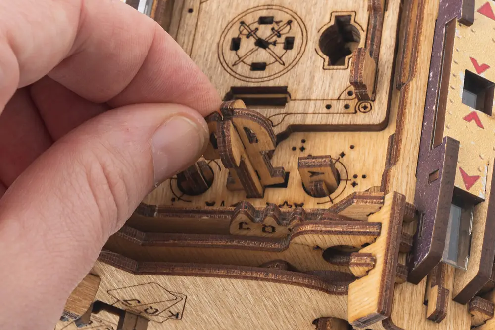 Houdini's Magic Escape – Enigma 5 – Soluzione