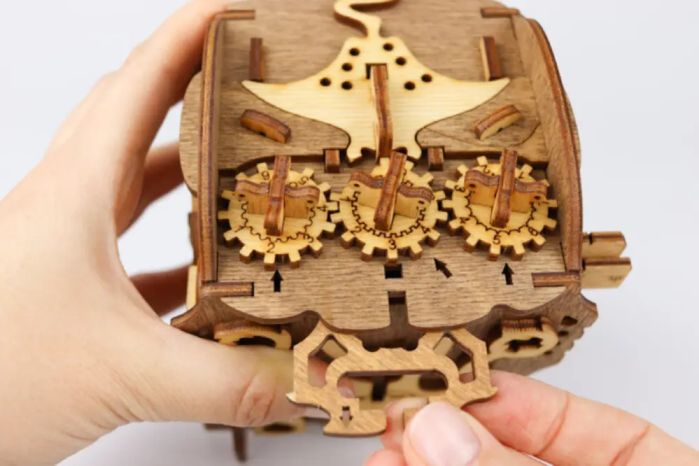Captain Nemo's Nautilus – Ripristino – Rimontare la cluebox